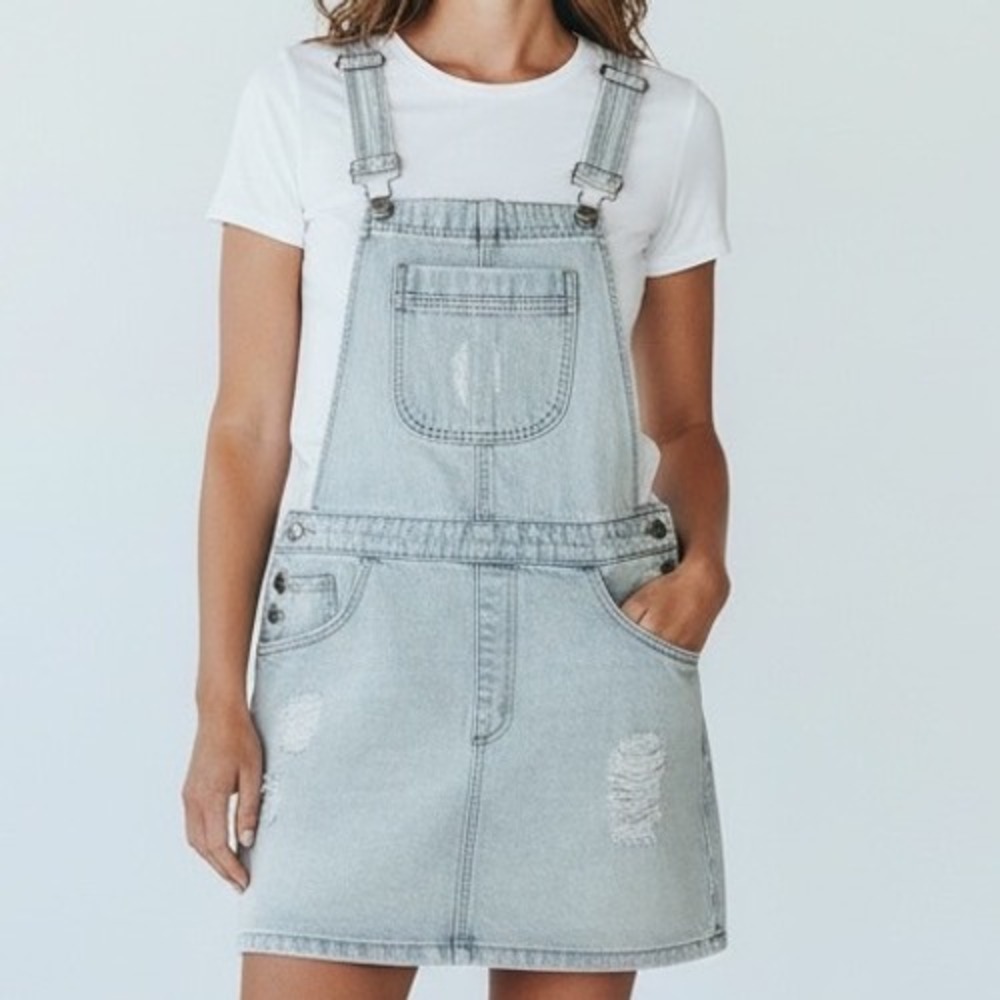 Mini bib overall Jean dress light Wash Denim Distressed Overall‎ Medium Y2K